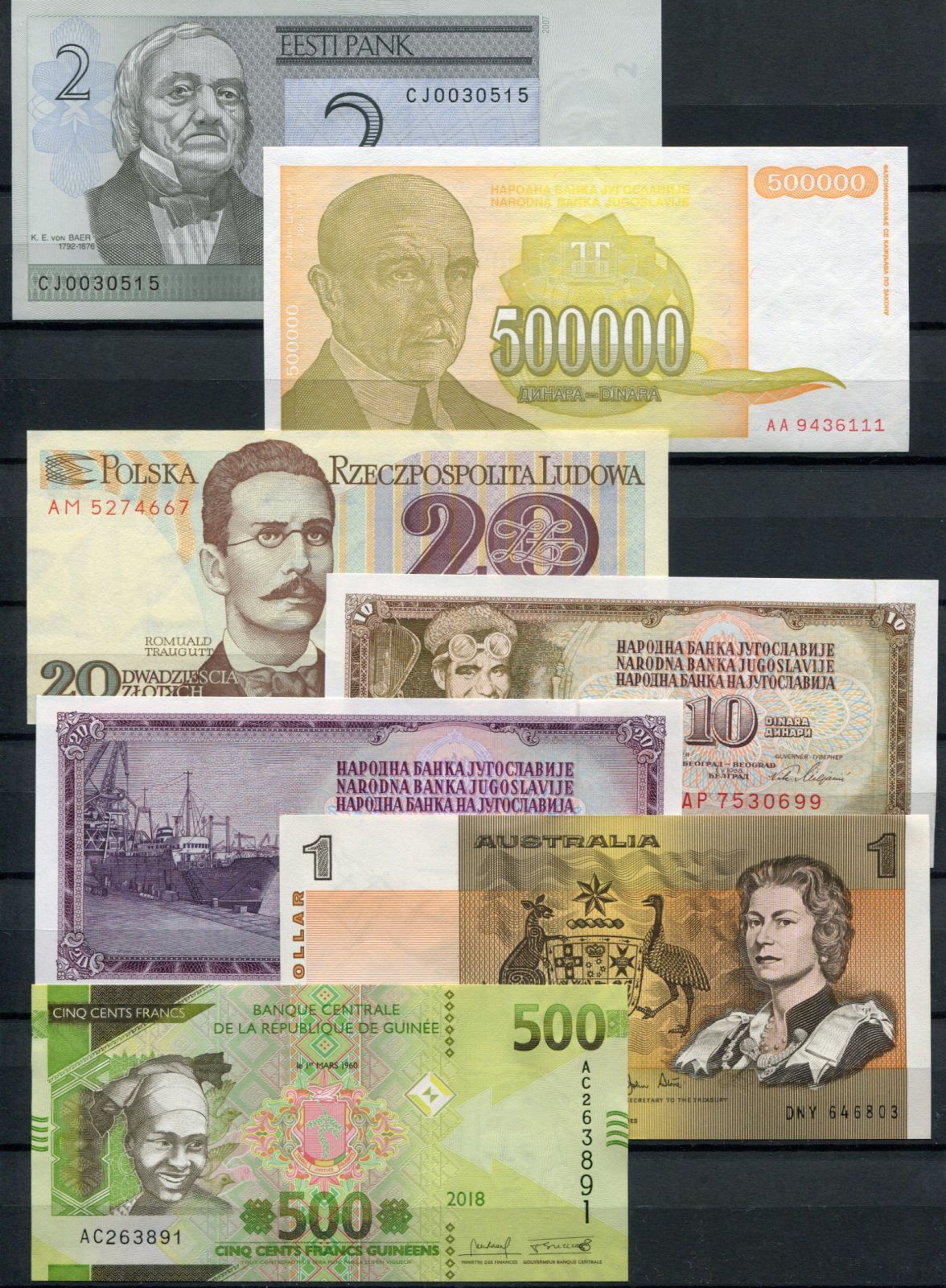 Sestava bankovek: celý svět 50 ks UNC