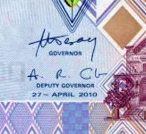 Sierra Leone (P 32a) 5000 LEONES (2010) - podpis
